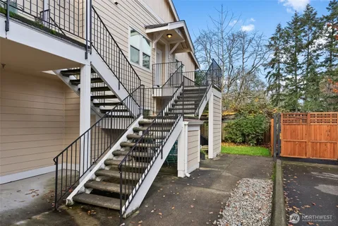 $350,000 | 8023 Custer Road Southwest, Unit B6, Lakewood, WA 98499