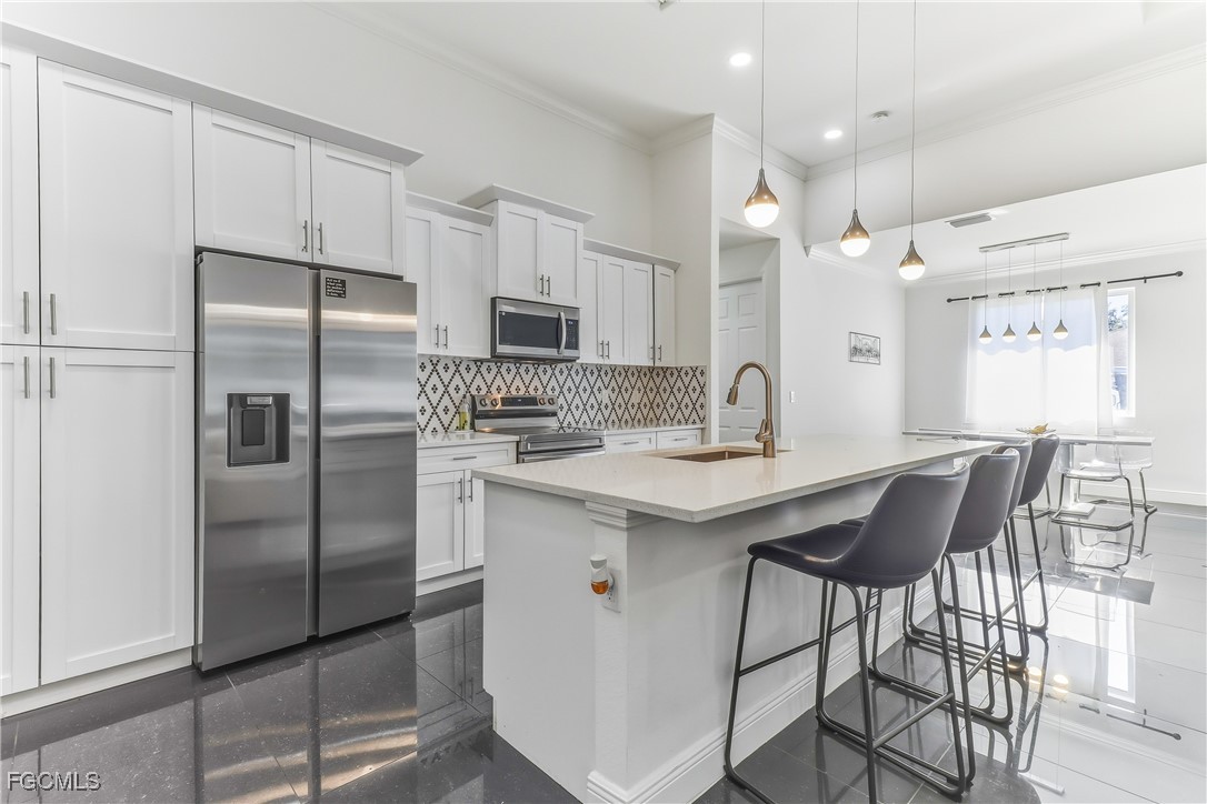 3419 5th Street Southwest Lehigh Acres, FL 33976 - Photo 4 of 14