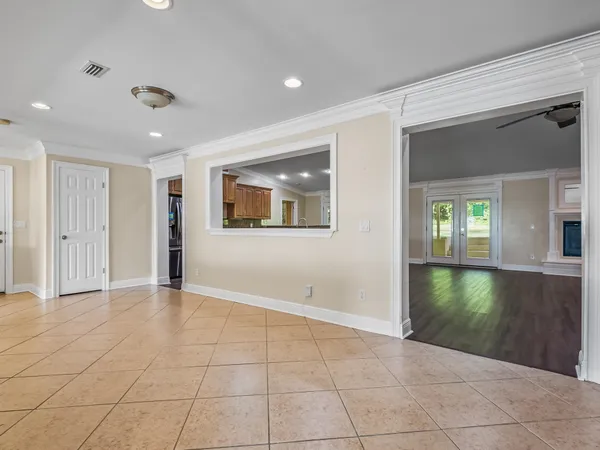 $427,500 | 1523 Oldfield Drive, Tallahassee, FL 32308