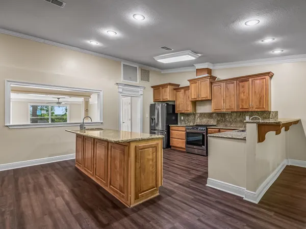 $427,500 | 1523 Oldfield Drive, Tallahassee, FL 32308