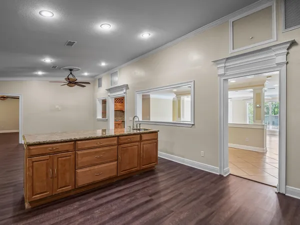 $427,500 | 1523 Oldfield Drive, Tallahassee, FL 32308