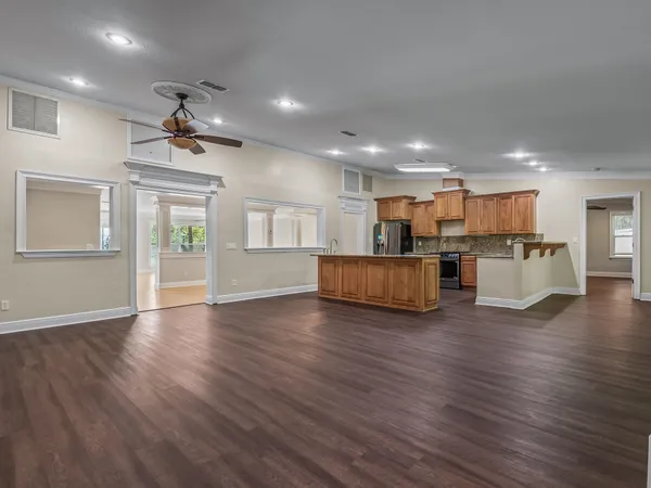 $427,500 | 1523 Oldfield Drive, Tallahassee, FL 32308