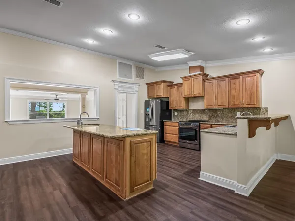 $427,500 | 1523 Oldfield Drive, Tallahassee, FL 32308