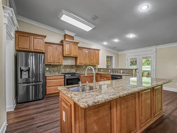 $427,500 | 1523 Oldfield Drive, Tallahassee, FL 32308
