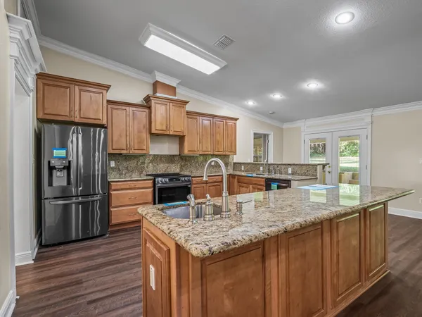 $427,500 | 1523 Oldfield Drive, Tallahassee, FL 32308