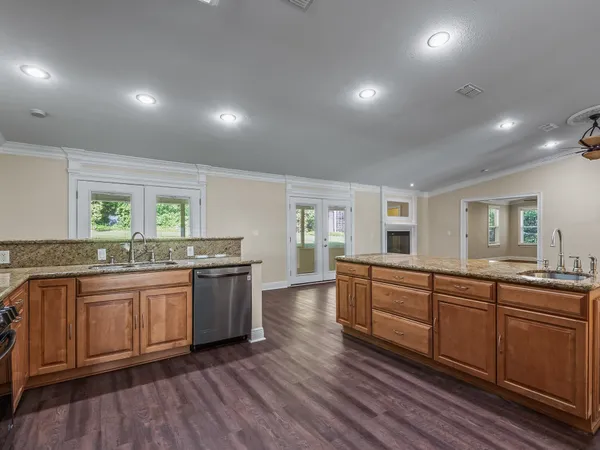 $427,500 | 1523 Oldfield Drive, Tallahassee, FL 32308