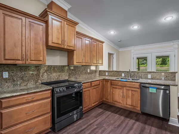 $427,500 | 1523 Oldfield Drive, Tallahassee, FL 32308