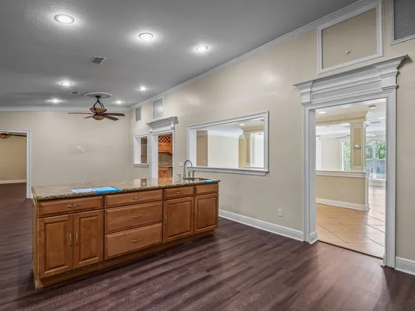 $427,500 | 1523 Oldfield Drive, Tallahassee, FL 32308