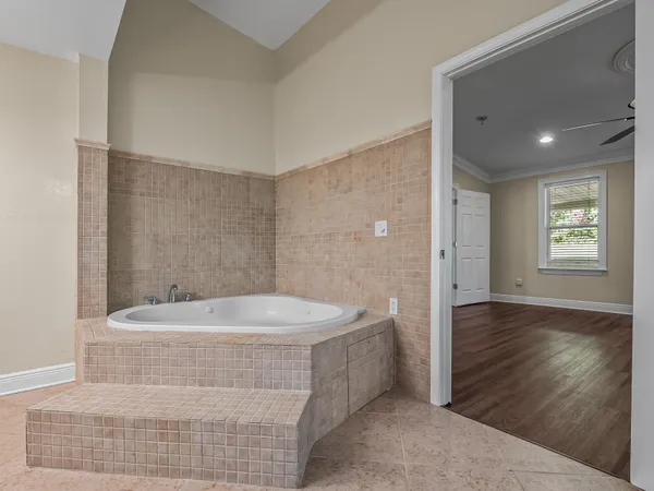 $427,500 | 1523 Oldfield Drive, Tallahassee, FL 32308