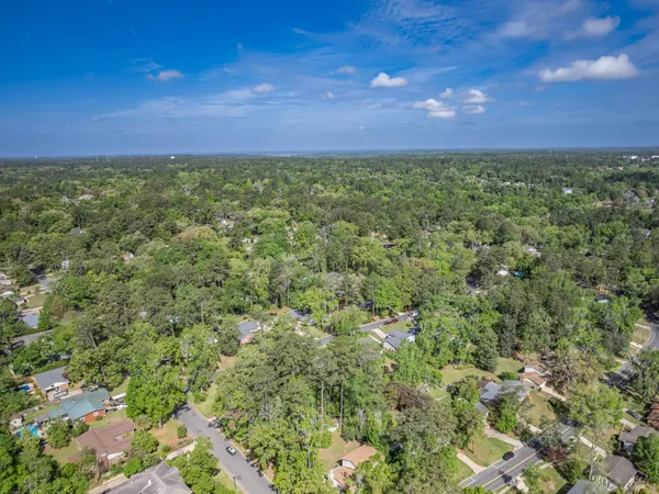$427,500 | 1523 Oldfield Drive, Tallahassee, FL 32308