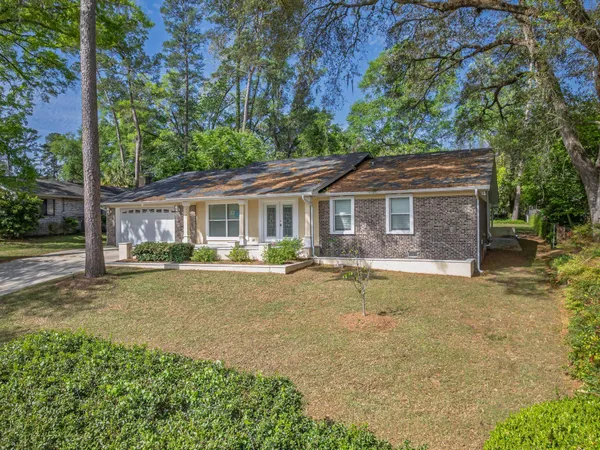 $427,500 | 1523 Oldfield Drive, Tallahassee, FL 32308