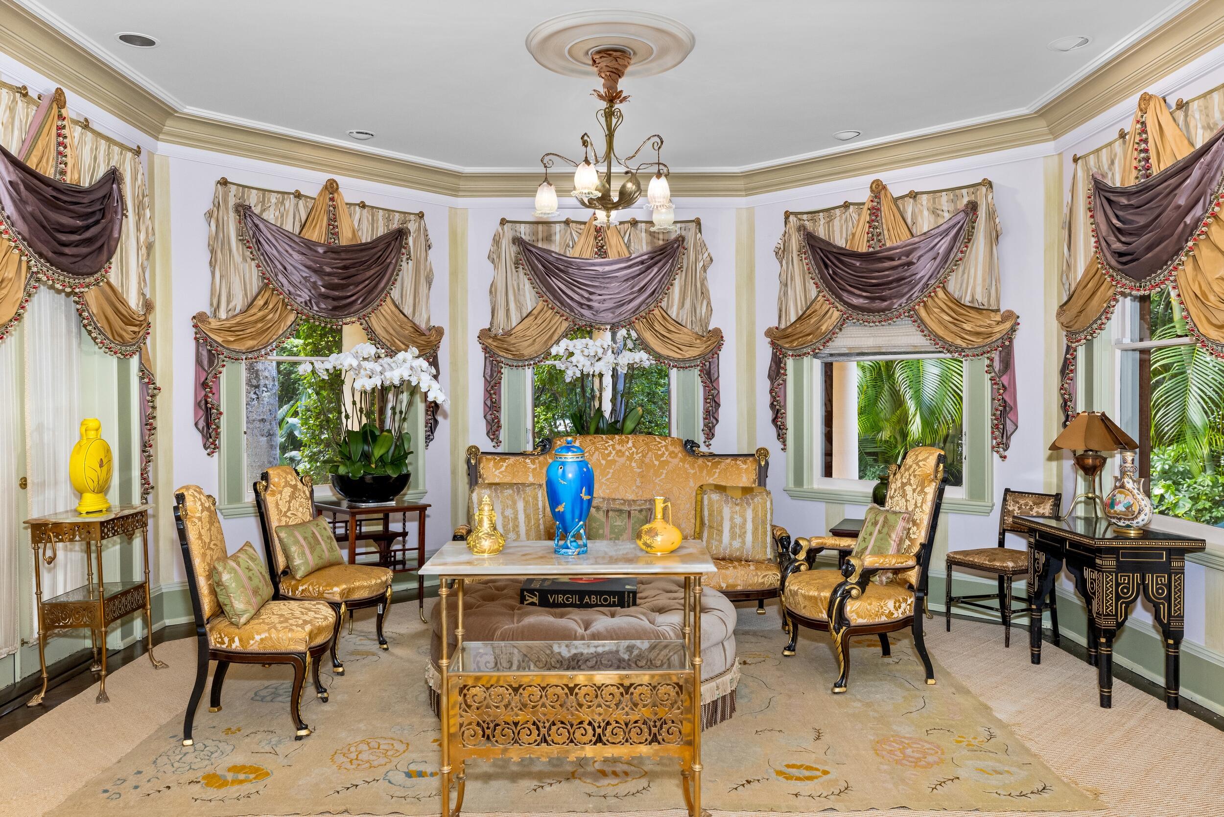 245 Dunbar Road Palm Beach, FL 33480 - Photo 15 of 36 Living Area