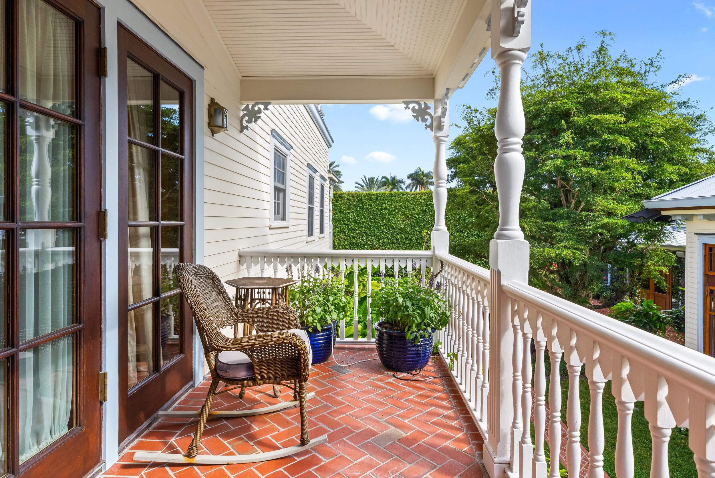 245 Dunbar Road Palm Beach, FL 33480 - Photo 21 of 36 Terrace