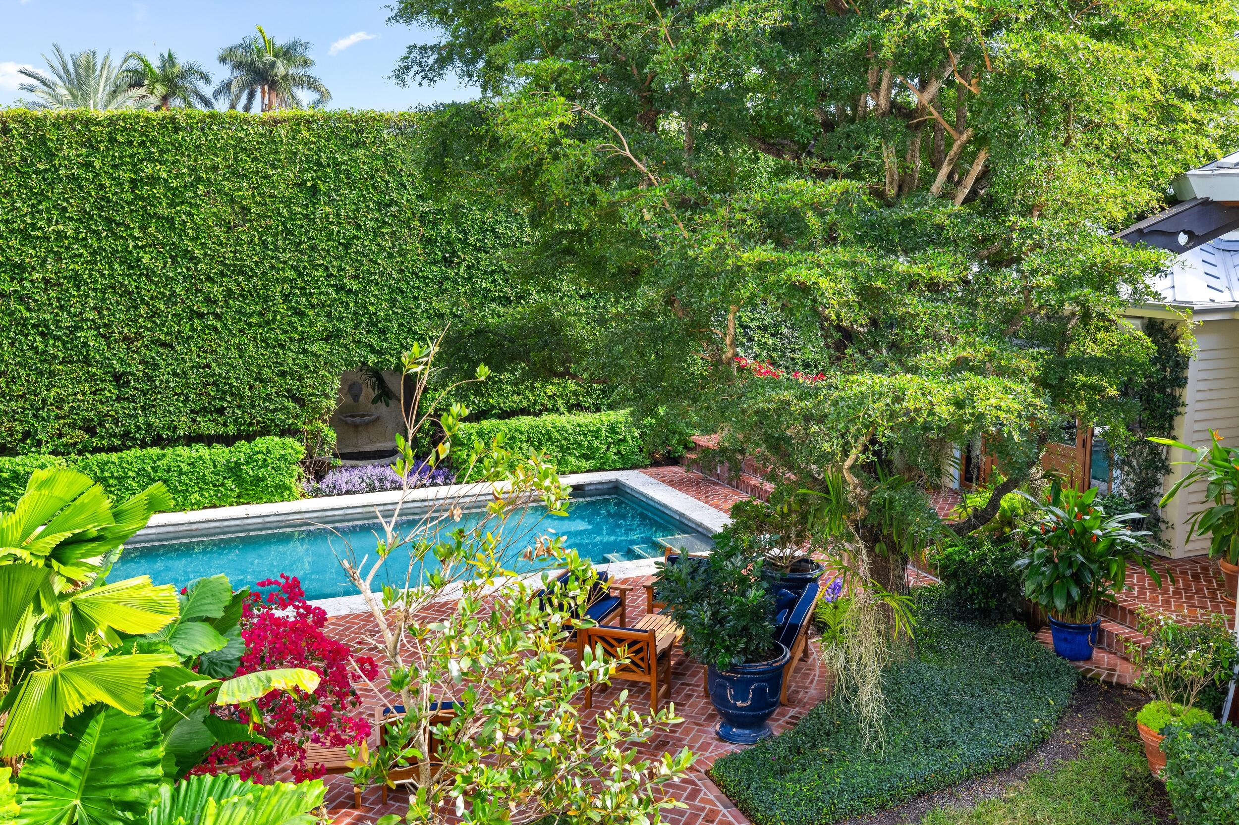 245 Dunbar Road Palm Beach, FL 33480 - Photo 3 of 36 Terrace View