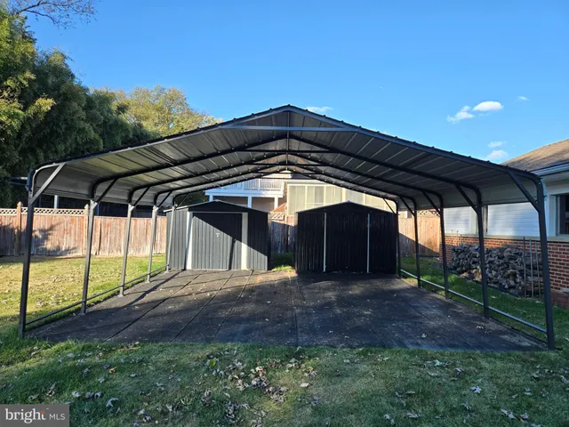 $747,000 | 10725 East Crestview Lane, Laurel, MD 20723