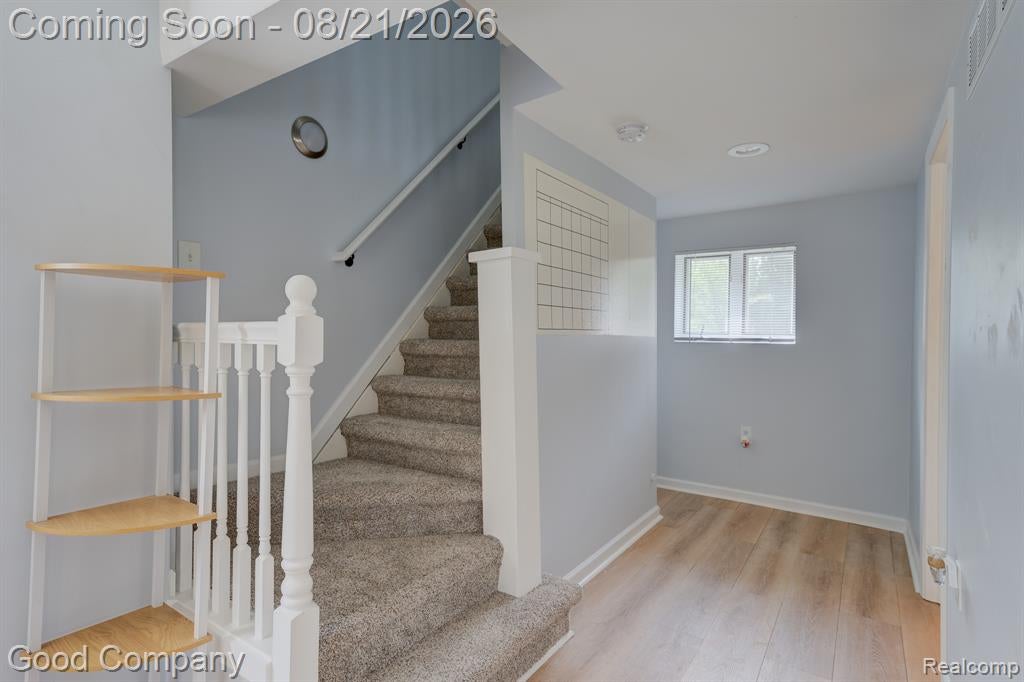 1269 Rochester Road Leonard, MI 48367 - Photo 14 of 53 Gallery Image 14