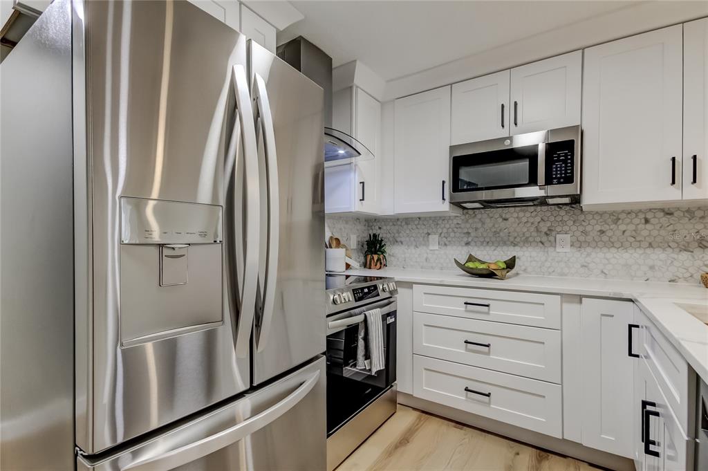 2109 West Grace Street Tampa, FL 33607 - Photo 17 of 41