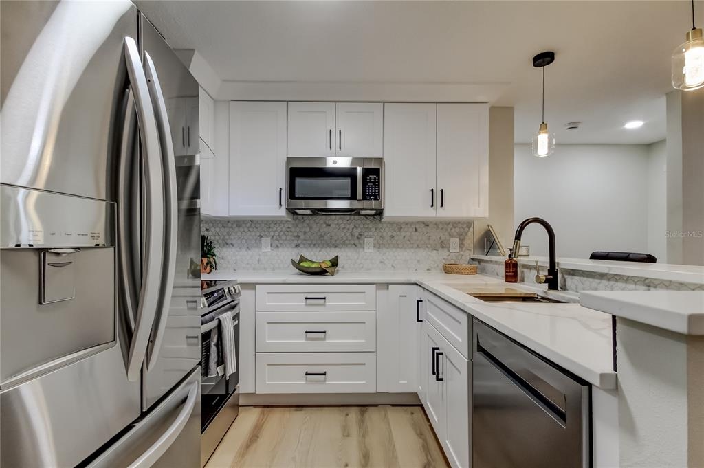 2109 West Grace Street Tampa, FL 33607 - Photo 19 of 41