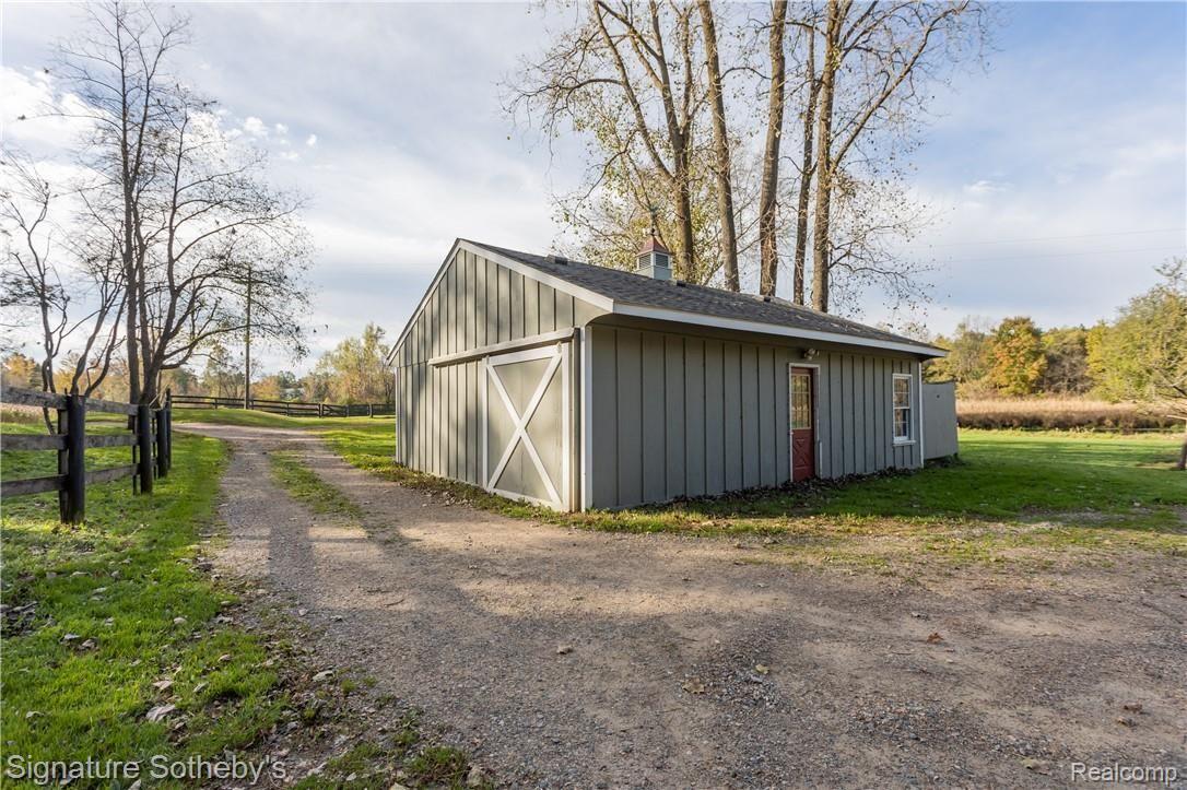 5840 Delano Road Metamora, MI 48455 - Photo 31 of 44 31.jpg