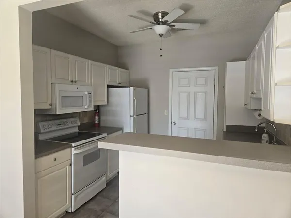 $2,100 | 1114 Woodland Lane, Alpharetta, GA 30009