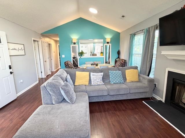 14 Brailess Court Greer, SC 29650 - Photo 2 of 17