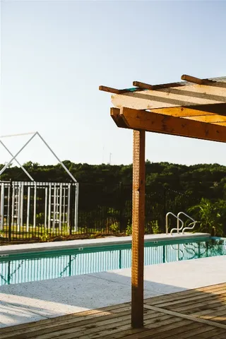 a view of an outdoor space