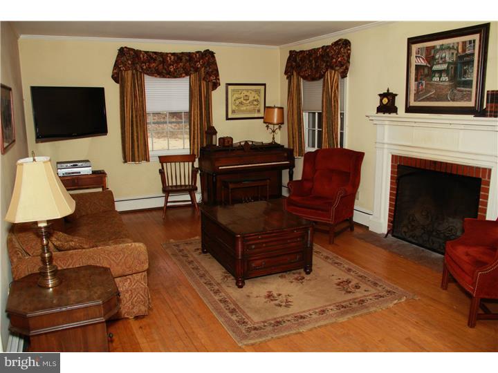 201 West Rose Valley Road Wallingford, PA 19086 - Photo 15 of 20 Gallery Image 15
