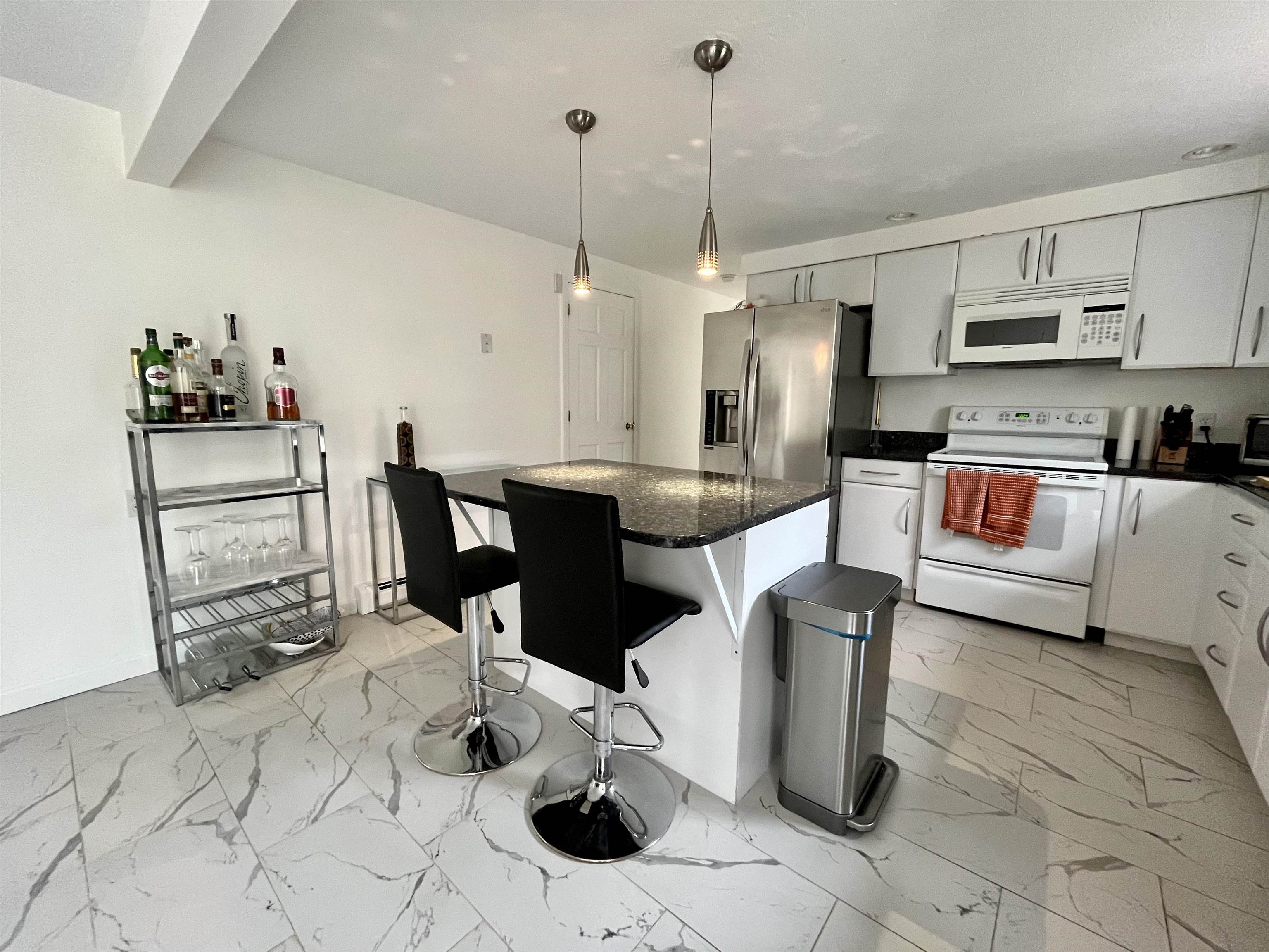 22 River Bend Circle Exeter, NH 03833 - Photo 3 of 31