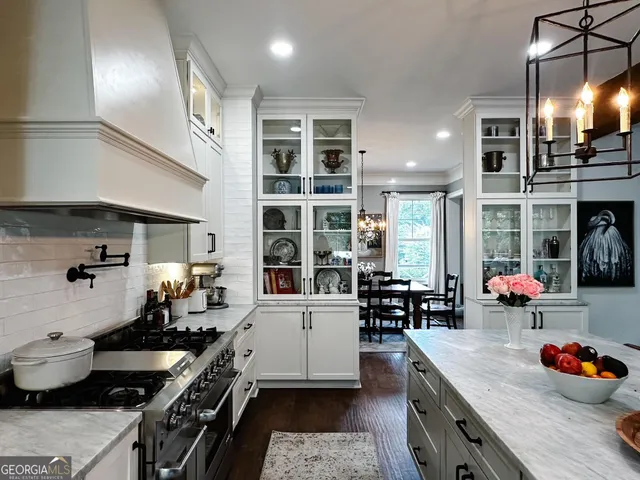 $1,649,999 | 7093 Vaughn Road, Woodstock, GA 30188