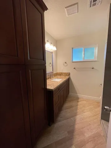 $950,000 | 19342 East South Avenue, Reedley, CA 93654