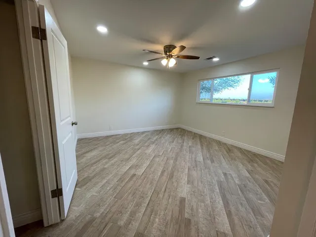 $950,000 | 19342 East South Avenue, Reedley, CA 93654