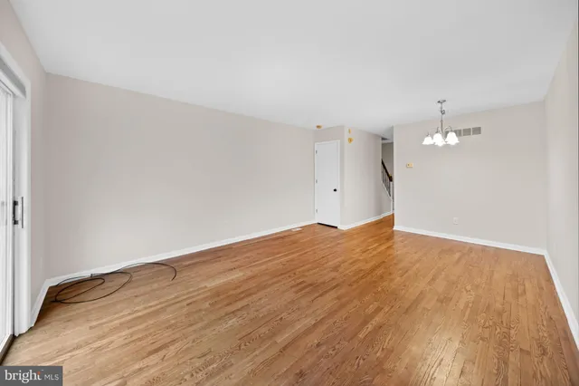 $285,000 | 2831 West 6th Street, Wilmington, DE 19805