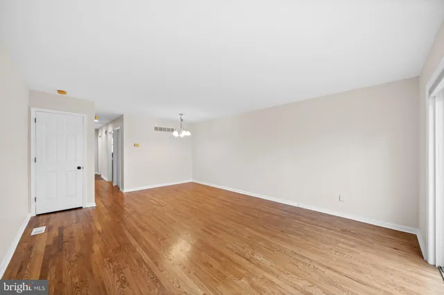 $285,000 | 2831 West 6th Street, Wilmington, DE 19805