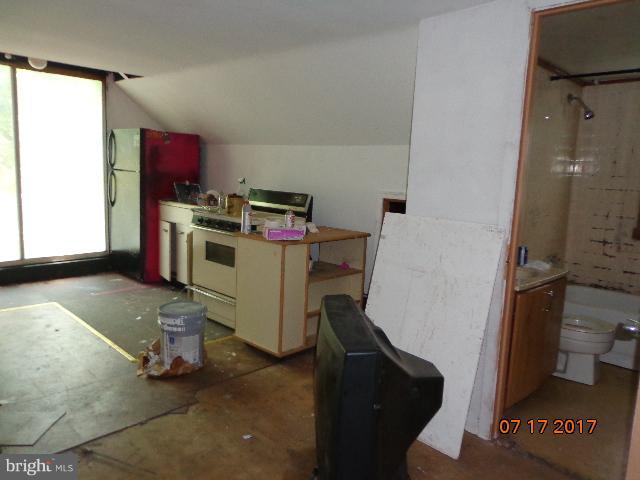 328 Red Hill Road Elkton, MD 21921 - Photo 17 of 20 upstairs apartmentInterior (General)
