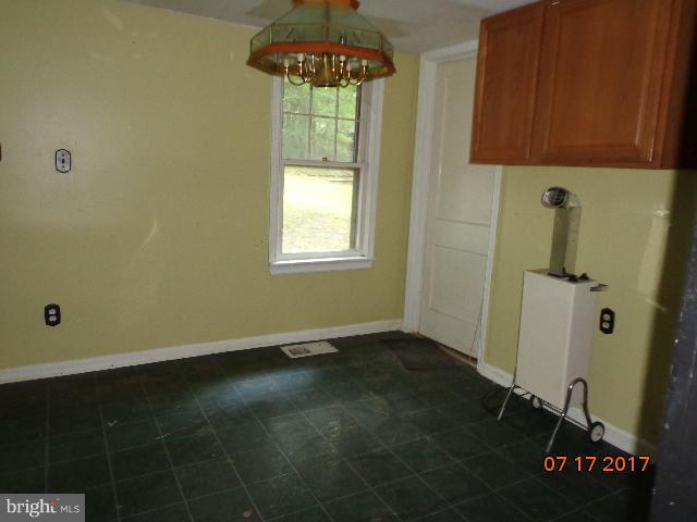 328 Red Hill Road Elkton, MD 21921 - Photo 9 of 20 Kitchen