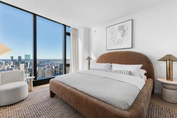 $3,349,000 | 682 Atlantic Avenue, Unit 38E, Boston, MA 02111