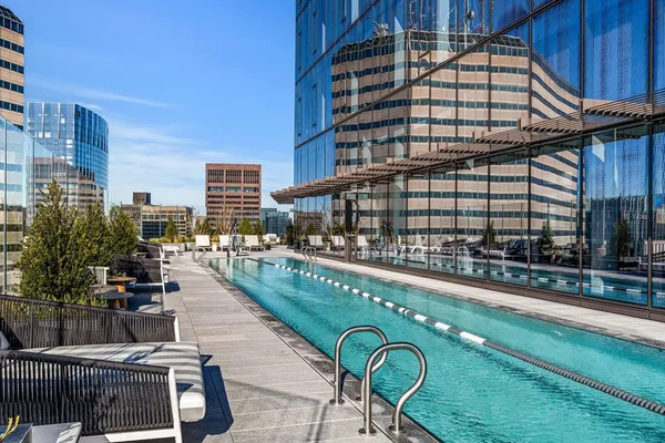 $3,349,000 | 682 Atlantic Avenue, Unit 38E, Boston, MA 02111