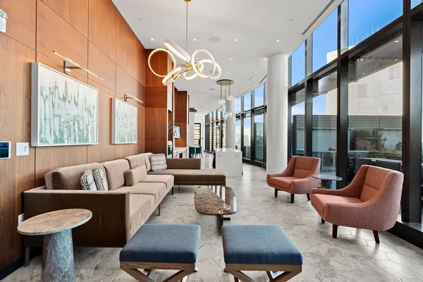 $3,349,000 | 682 Atlantic Avenue, Unit 38E, Boston, MA 02111