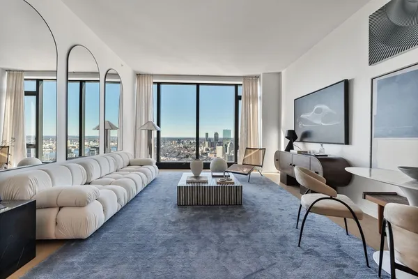 $3,349,000 | 682 Atlantic Avenue, Unit 38E, Boston, MA 02111