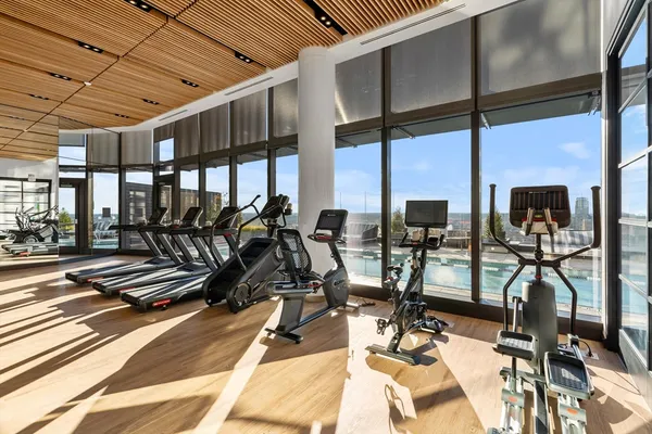 $3,349,000 | 682 Atlantic Avenue, Unit 38E, Boston, MA 02111