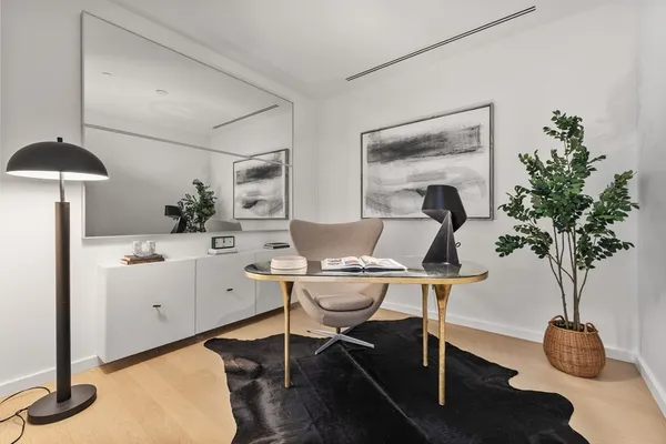 $3,349,000 | 682 Atlantic Avenue, Unit 38E, Boston, MA 02111