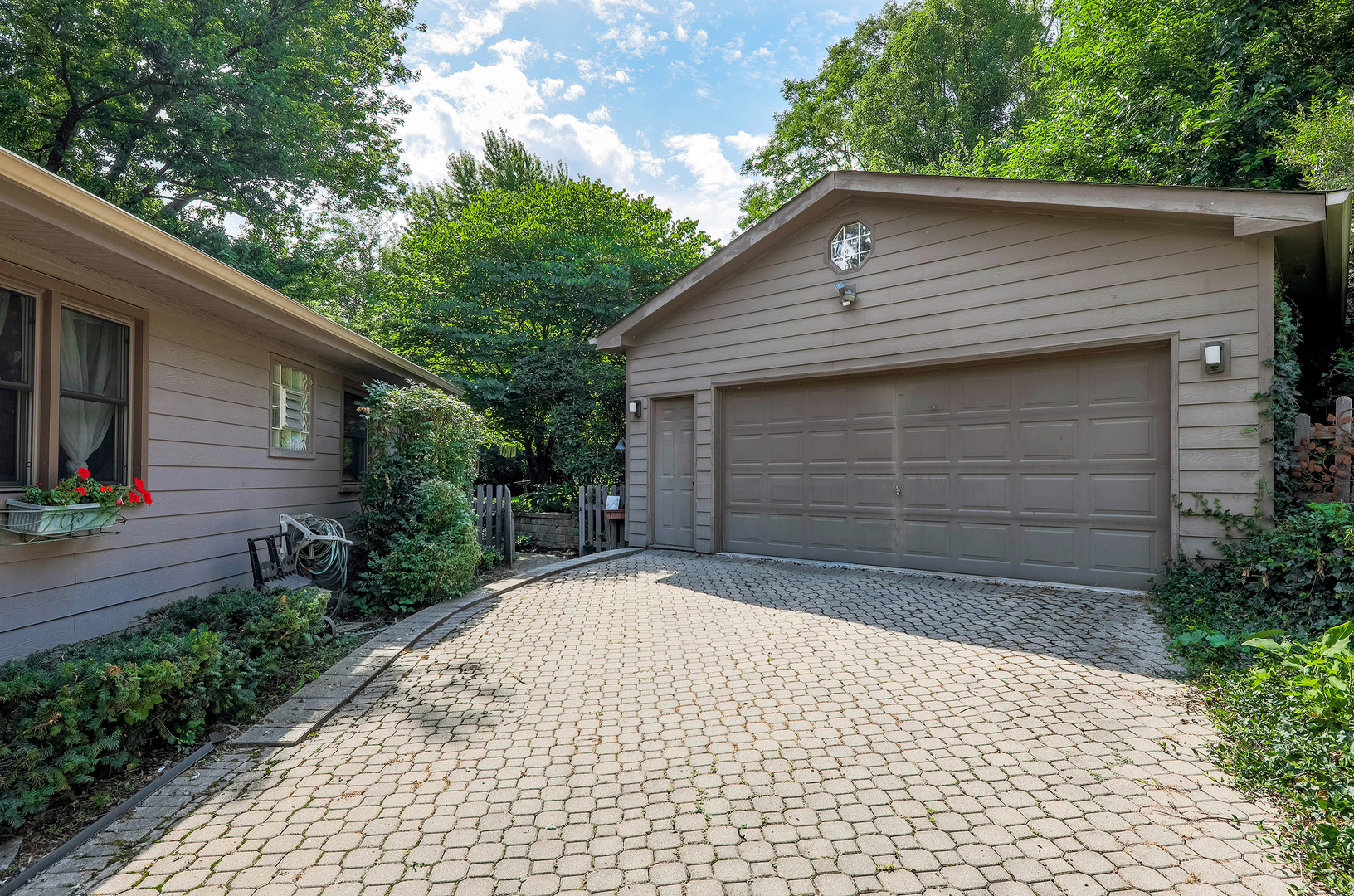 25W270 Plank Road Naperville, IL 60563 - Photo 17 of 24