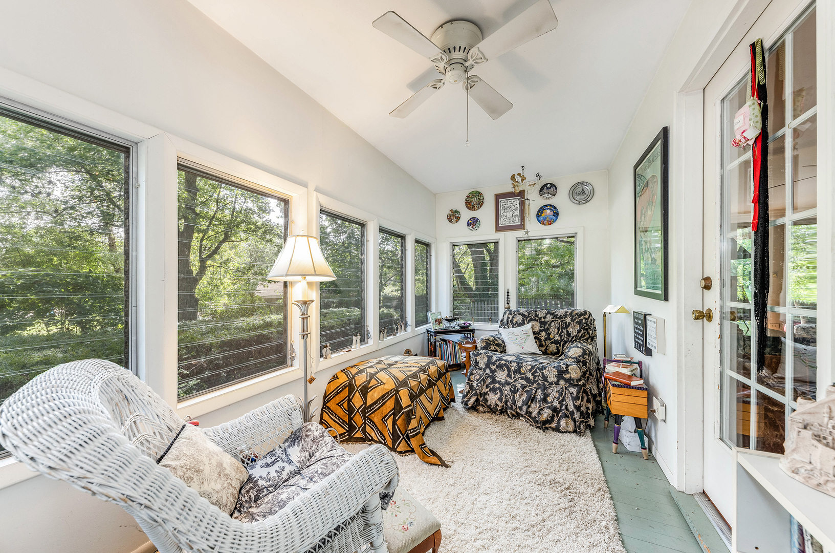 25W270 Plank Road Naperville, IL 60563 - Photo 4 of 24