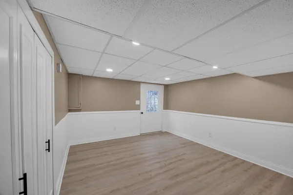 $383,900 | 3709 West 121st Avenue, Crown Point, IN 46307