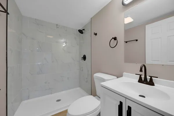 $383,900 | 3709 West 121st Avenue, Crown Point, IN 46307