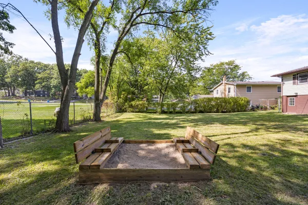 $383,900 | 3709 West 121st Avenue, Crown Point, IN 46307