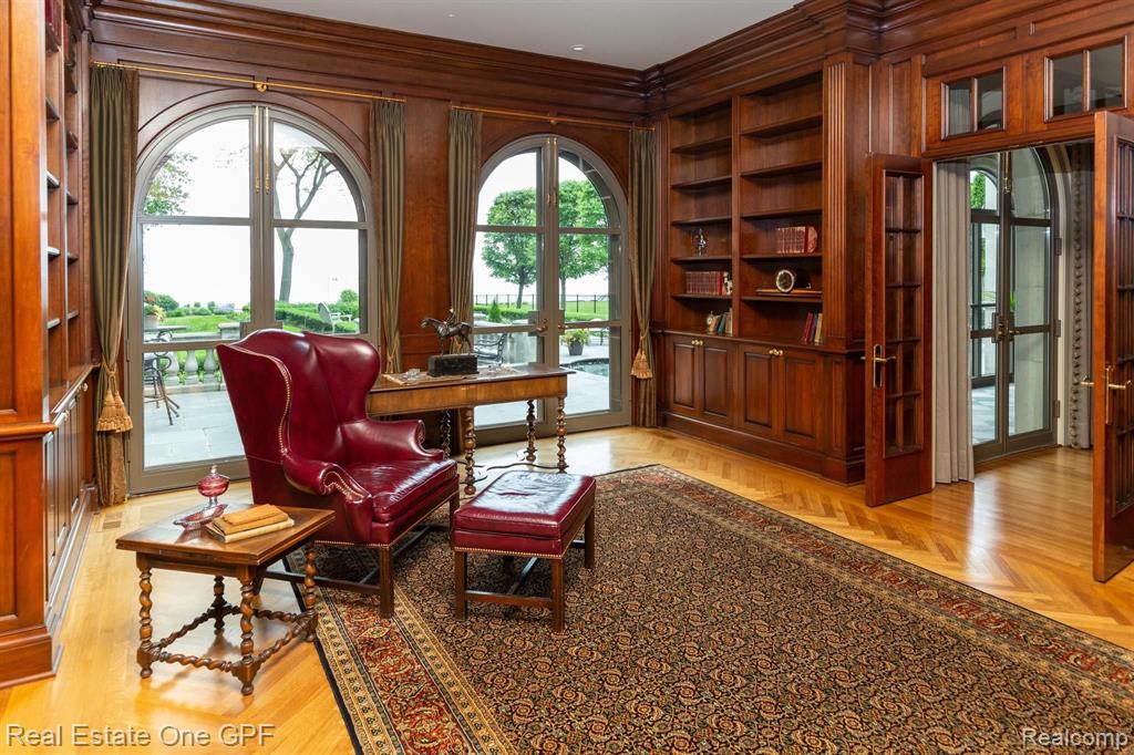 992 Lake Shore Road Grosse Pointe Shores, MI 48236 - Photo 19 of 59