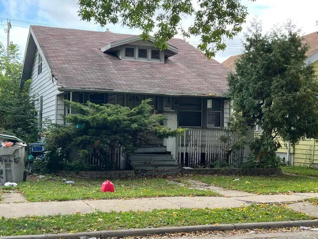 $104,400 | 3616 North 16th Street, Milwaukee, WI 53206