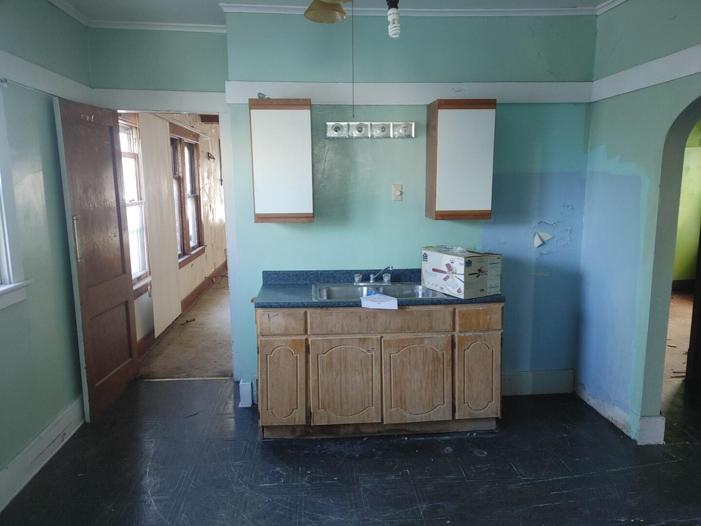 3616 North 16th Street Milwaukee, WI 53206 - Photo 6 of 19 TimePhoto_20260102_142912