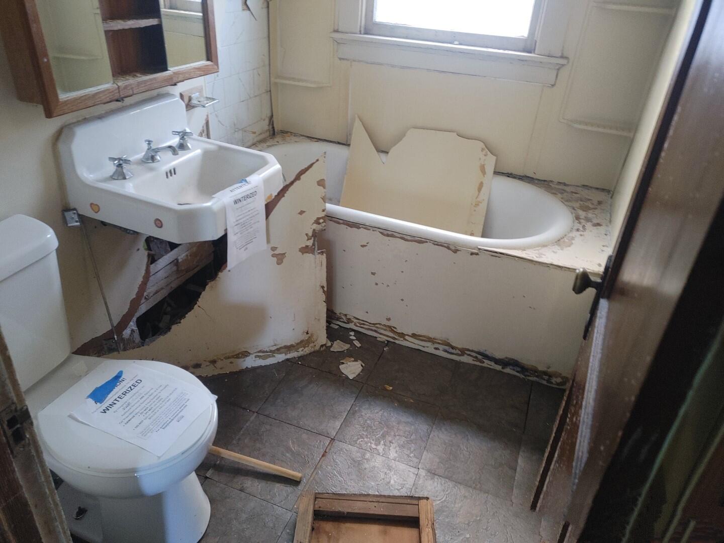 3616 North 16th Street Milwaukee, WI 53206 - Photo 10 of 19 TimePhoto_20260102_142920